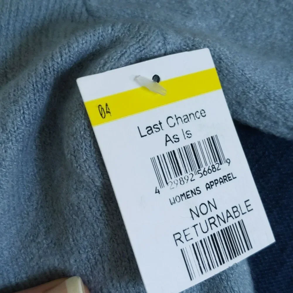 Wit & Wisdom dusty light blue soft knit crew neck sweater, star design NWT S